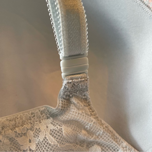 Victoria's Secret Dream Angels Lined Demi Floral Bra Light Blue Purple Size 36D - Picture 6 of 12